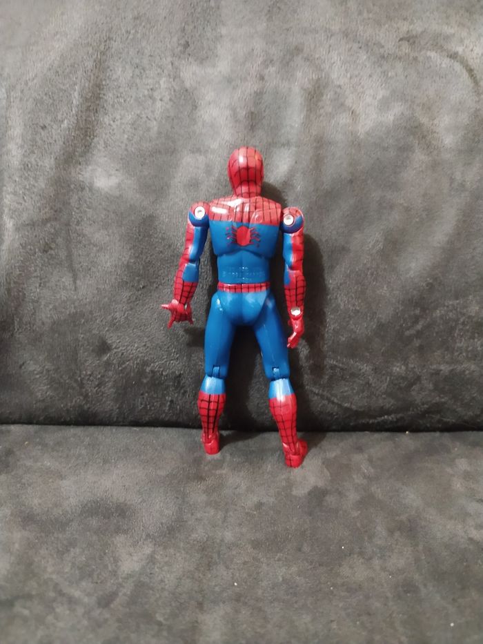 Figurine Spiderman articulé - photo numéro 2