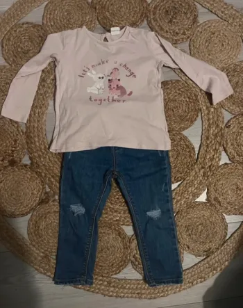 Ensemble jean Zara 2/3a & tee shirt h&m 92cm
