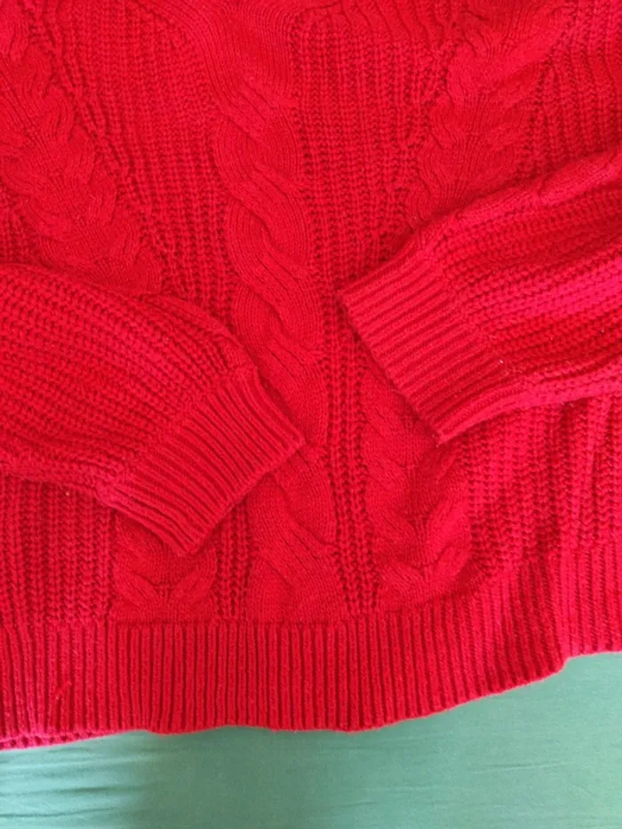 Pull rouge - photo numéro 4