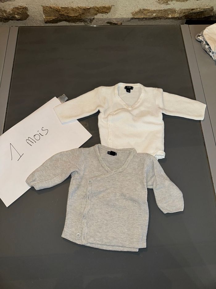 Lot vêtements bébé garçon – 1 mois – 34 pièces - photo numéro 6
