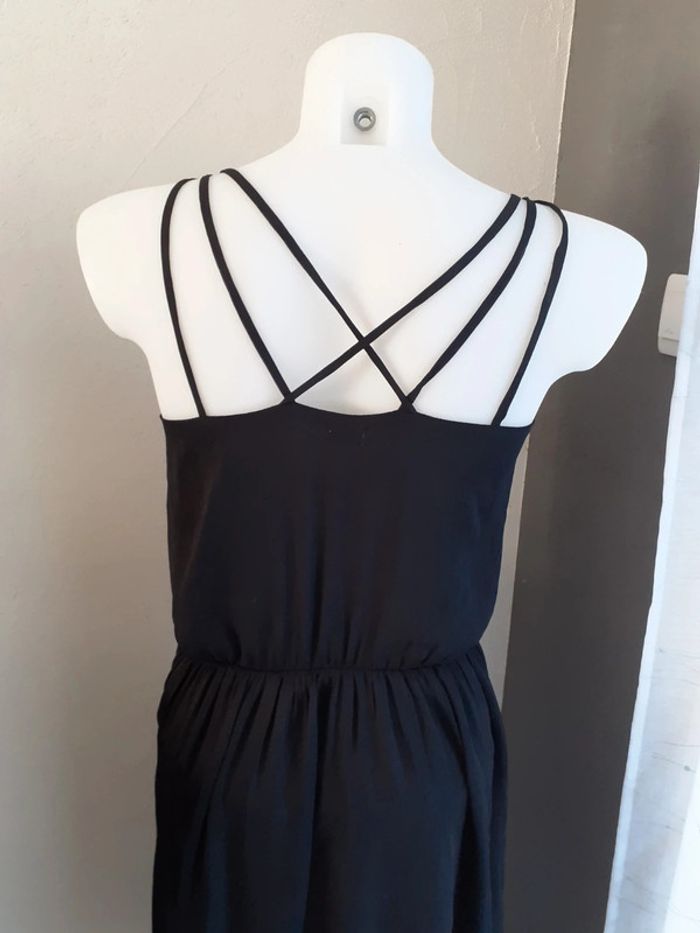 Jolie robe noire sequins t 38 pimkie - photo numéro 4