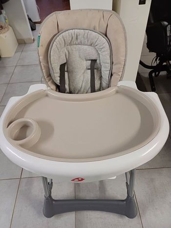 Chaise haute Prémaman beige et blanche