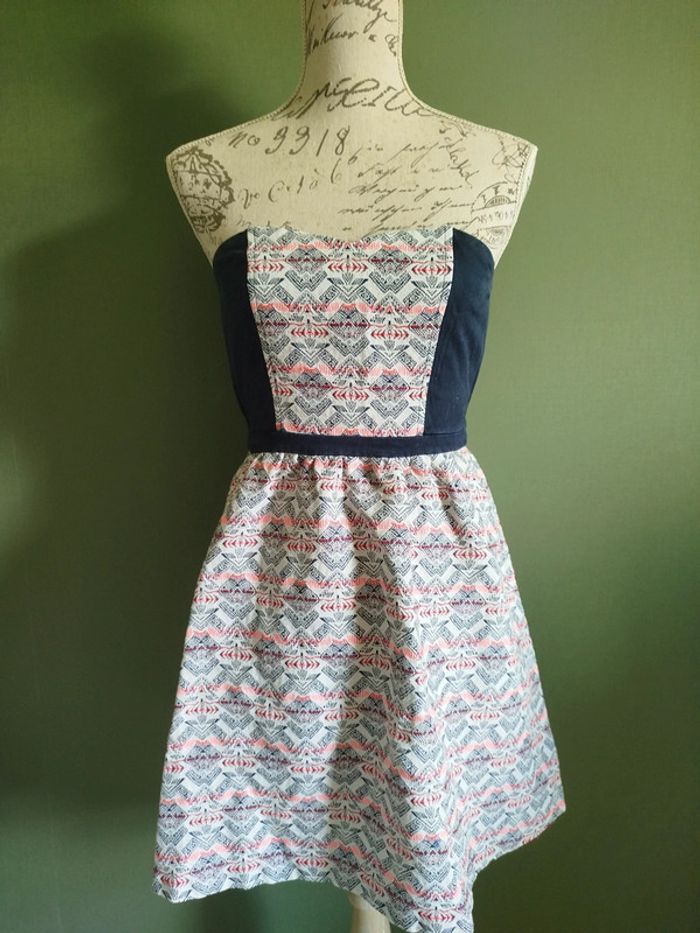 Robe à motifs