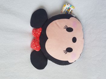 Coussin peluche tsum tsum minnie disney