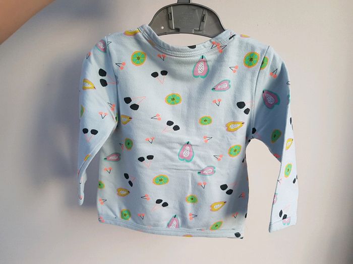 Gilet TAO 6 mois en excellent état - photo numéro 2