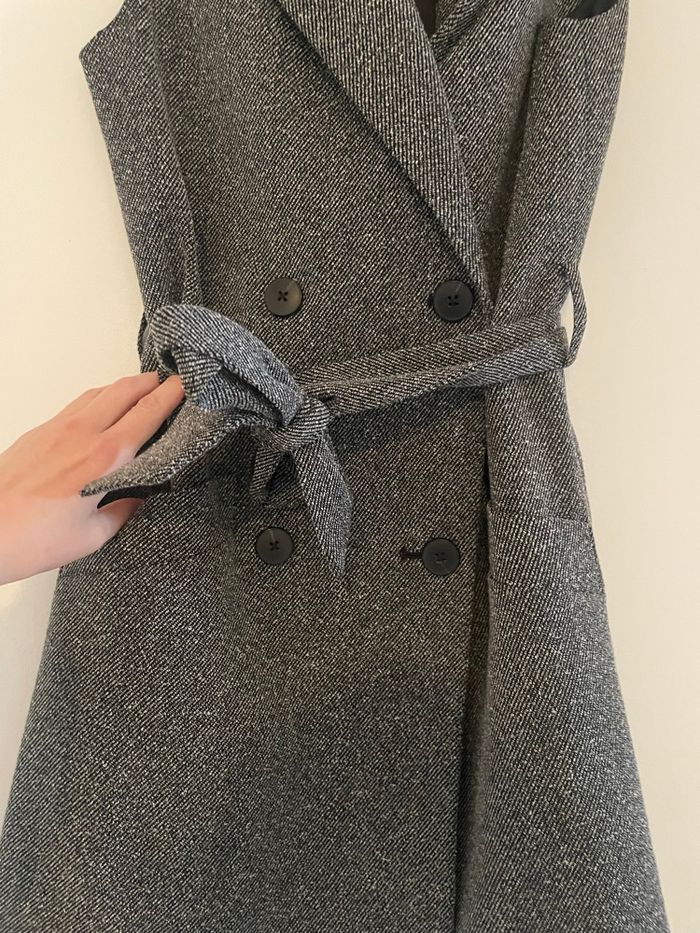 Robe tailleur sans manches - photo numéro 2