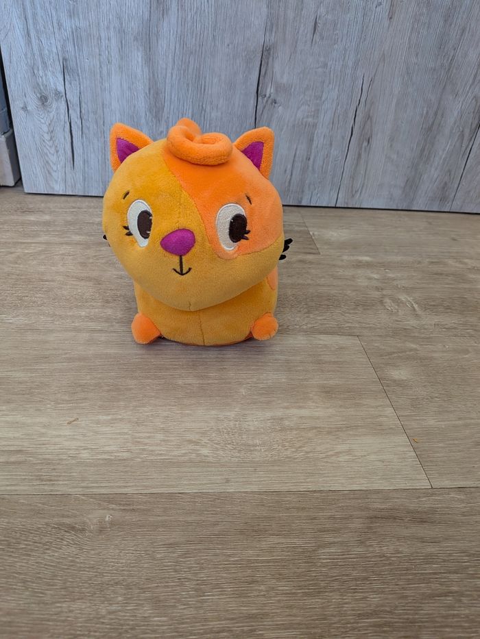 Chat interactif - photo numéro 3