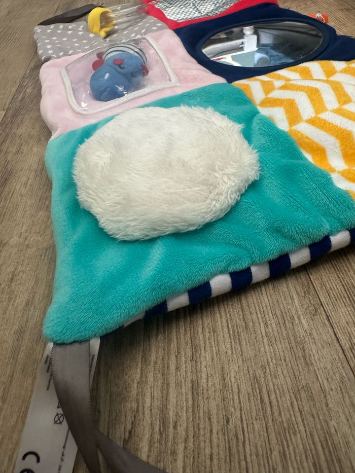 Tableau d’activité bébé - photo numéro 2