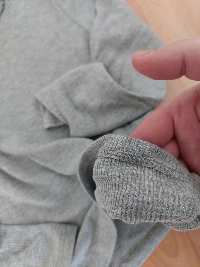 Sous pull leger gris pailleté - photo numéro 4