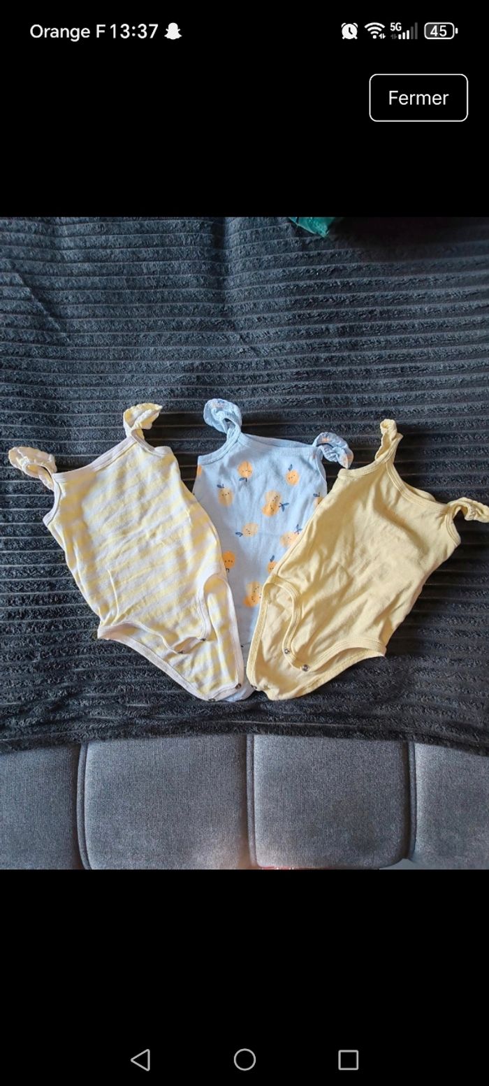 Lot de boddies débardeur