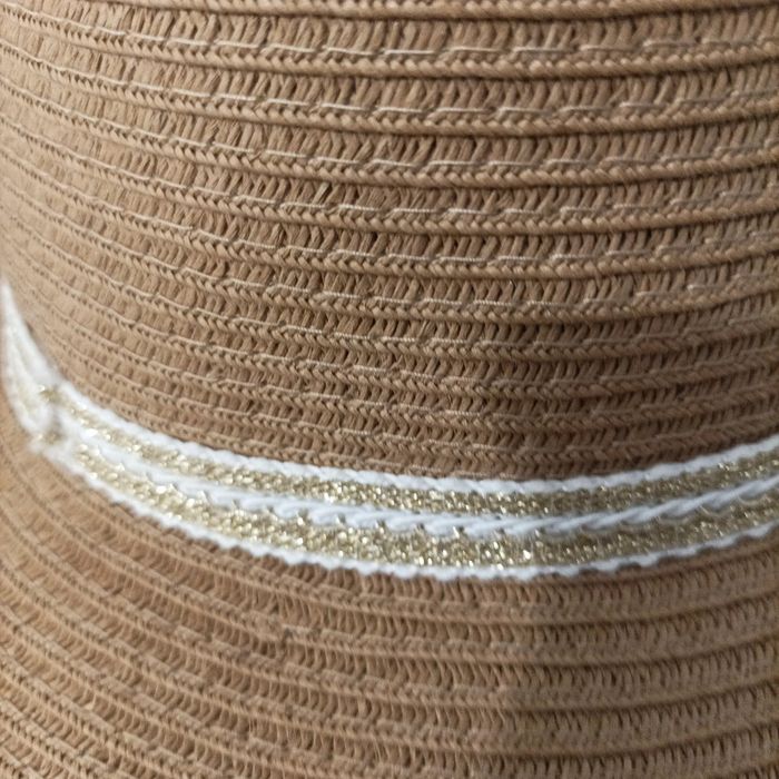 Joli chapeau taille 57 cm - photo numéro 7