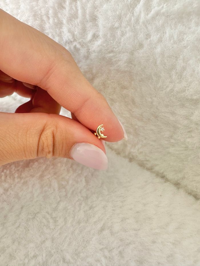 Piercing lune avec brillant, doré