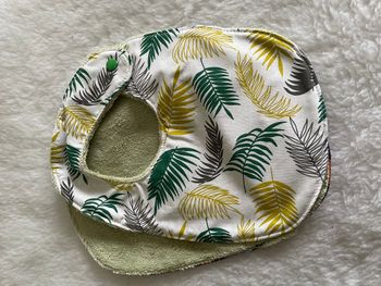 Bavoir aventurine feuille