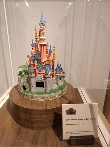 Figurine Tradition Château Disney