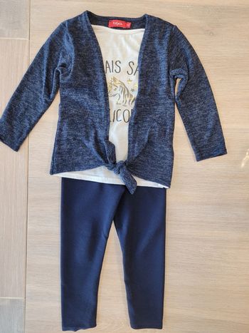 Ensemble leggings + gaut 3 ans