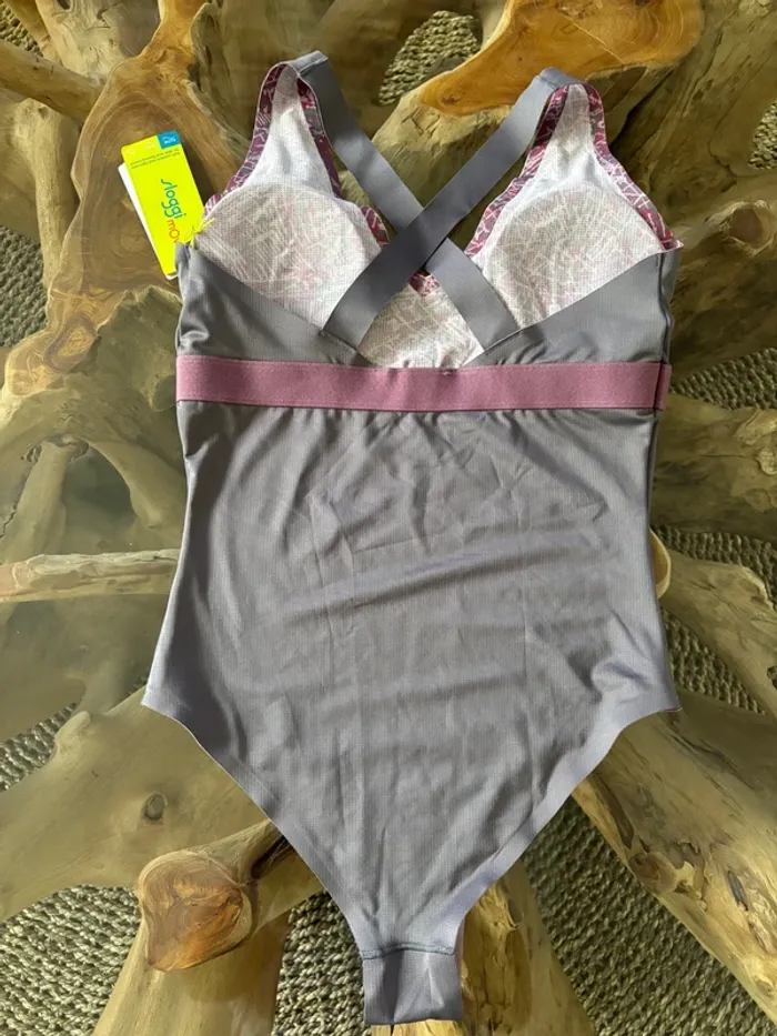 Maillot de bain 1 pièce Sloggi move Flow light body - photo numéro 4