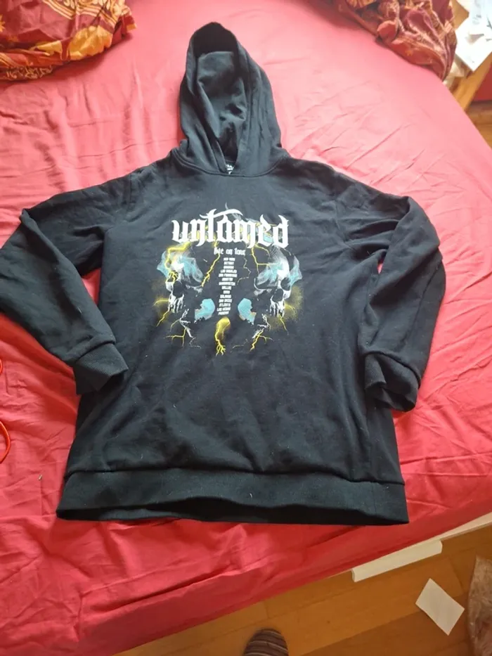 Sweat à capuche taille S