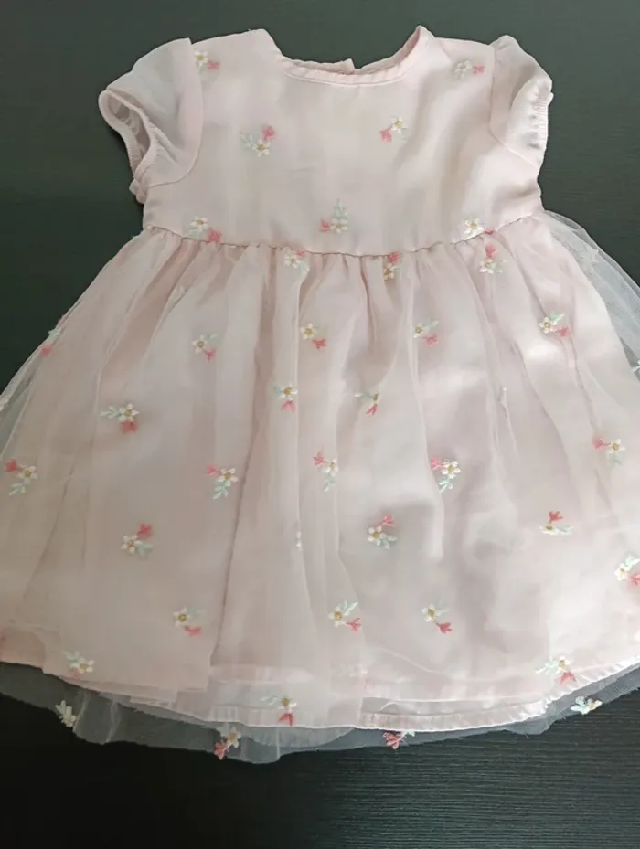 Magnifique robe 12 mois