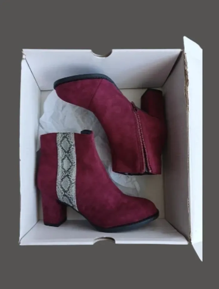 Bottines bordeaux en daim