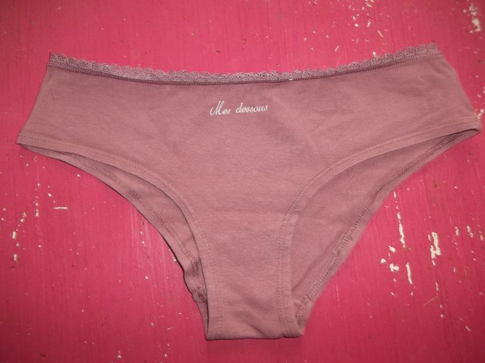 Hipster vieux rose "Mes dessous" 8/10 ans