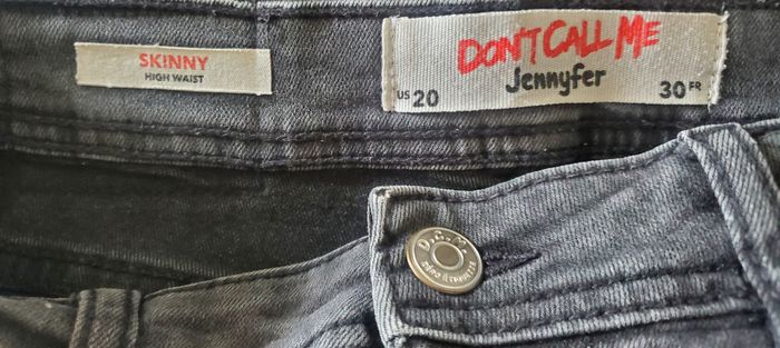 Lot 3 jeans Taille 30 Jennyfer - photo numéro 2