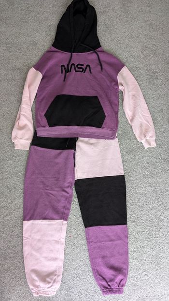 Ensemble de sport