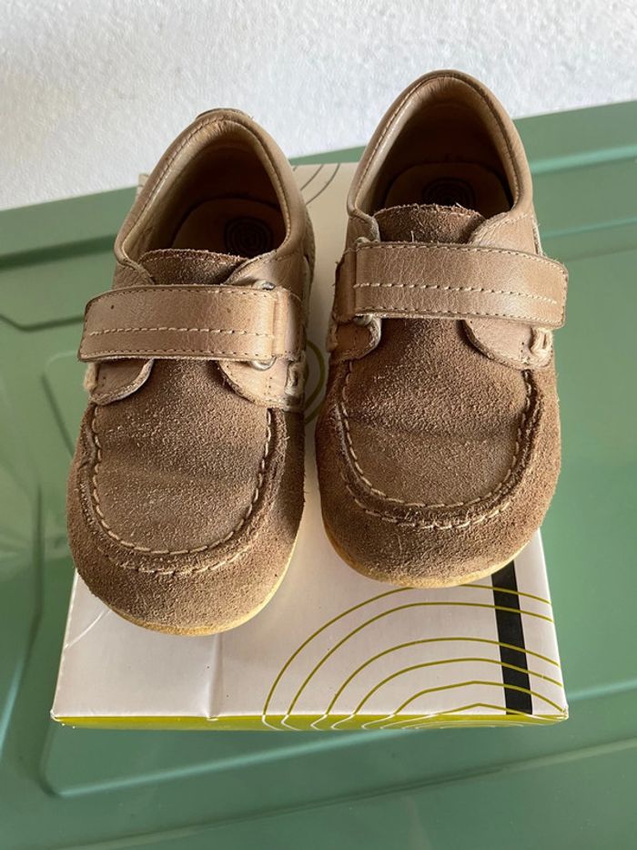 Chaussure Cirqus taille 22