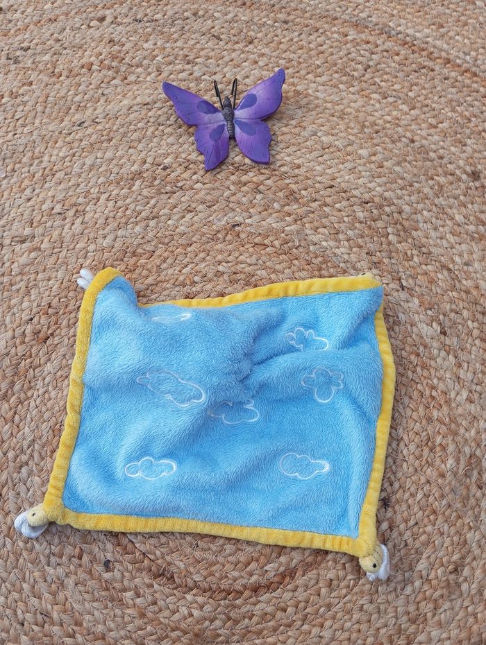 Doudou winnie l'ourson - photo numéro 2