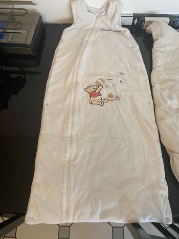 Deux gigoteuses winnie l’ourson 6/36mois