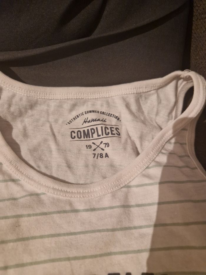 Lot 2 débardeurs taille 7/8 ans - photo numéro 2