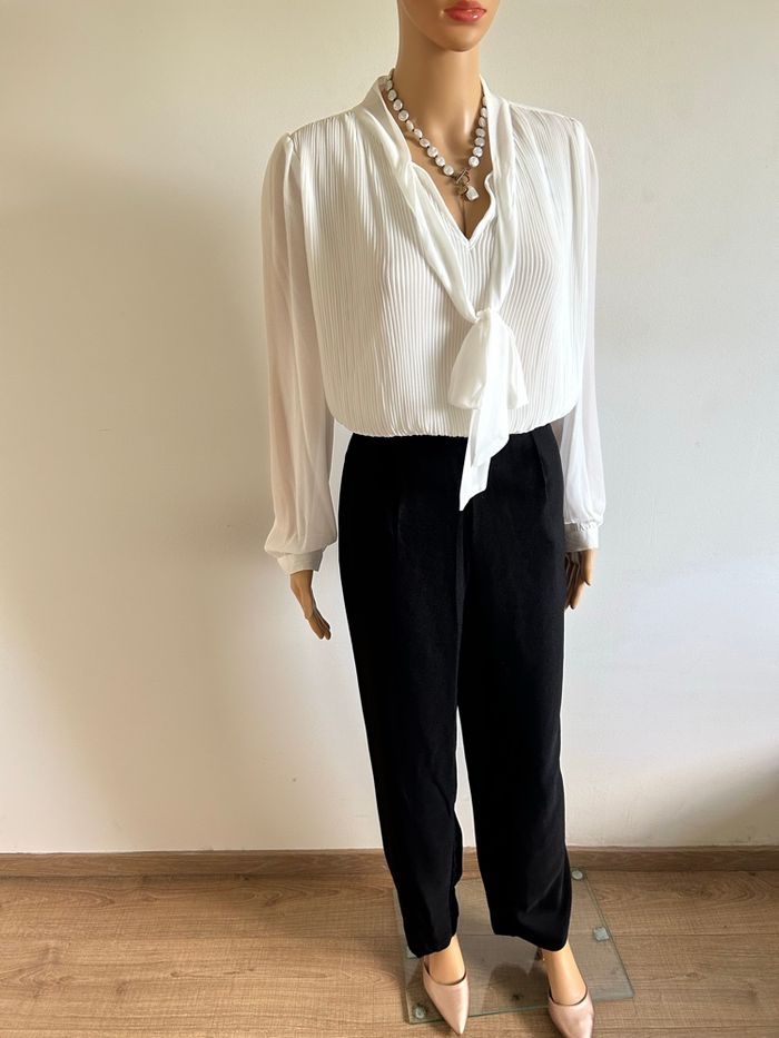 Combinaison noire et blanche neuve Naf Naf taille 38 (valeur 80€) - photo numéro 2
