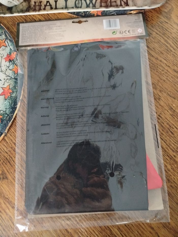 Déguisement Halloween Cape de Vampire - photo numéro 5