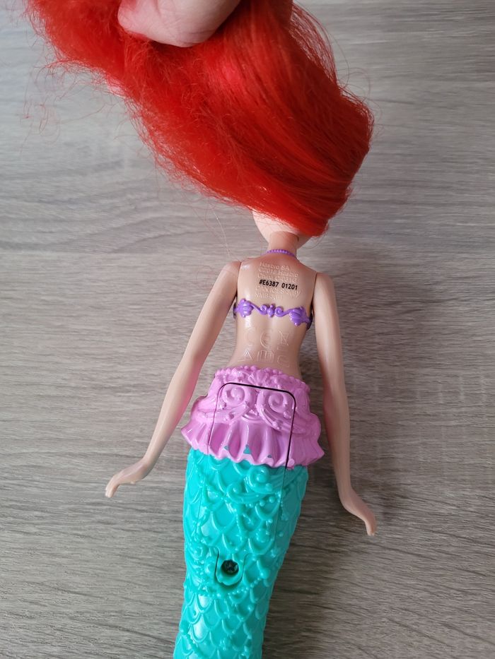Poupée Disney La petite sirène - photo numéro 7
