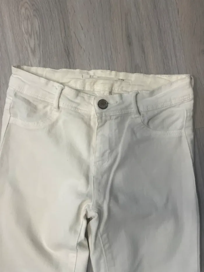 Pantalon blanc Zara - photo numéro 2