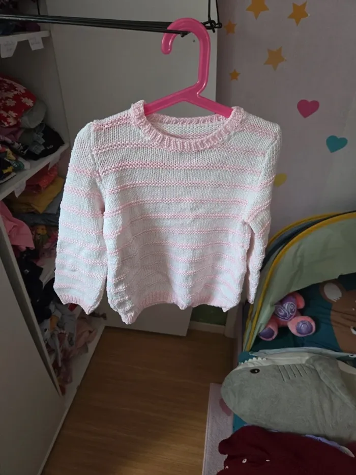 Pull fait main taille 8 ans - photo numéro 3