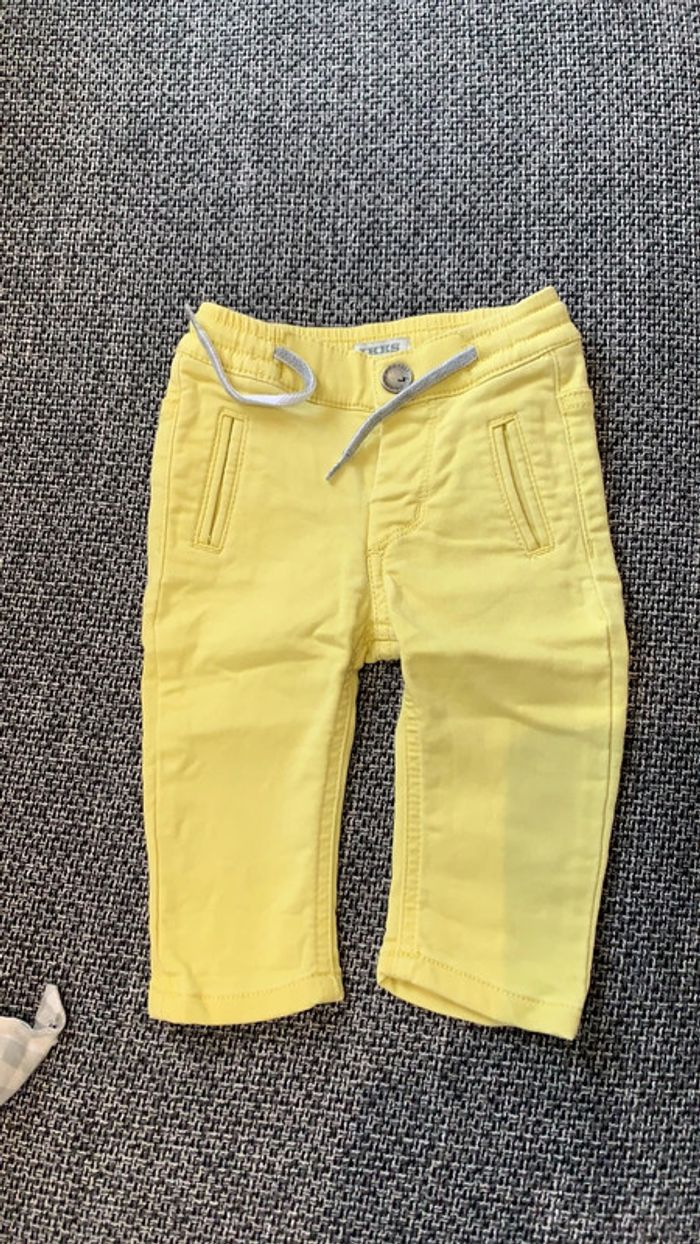 Pantalon jaune IKKS, 6 mois en parfait état