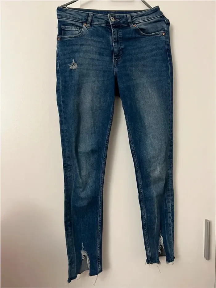Jean skinny destroy bleu brut Divided by H&M