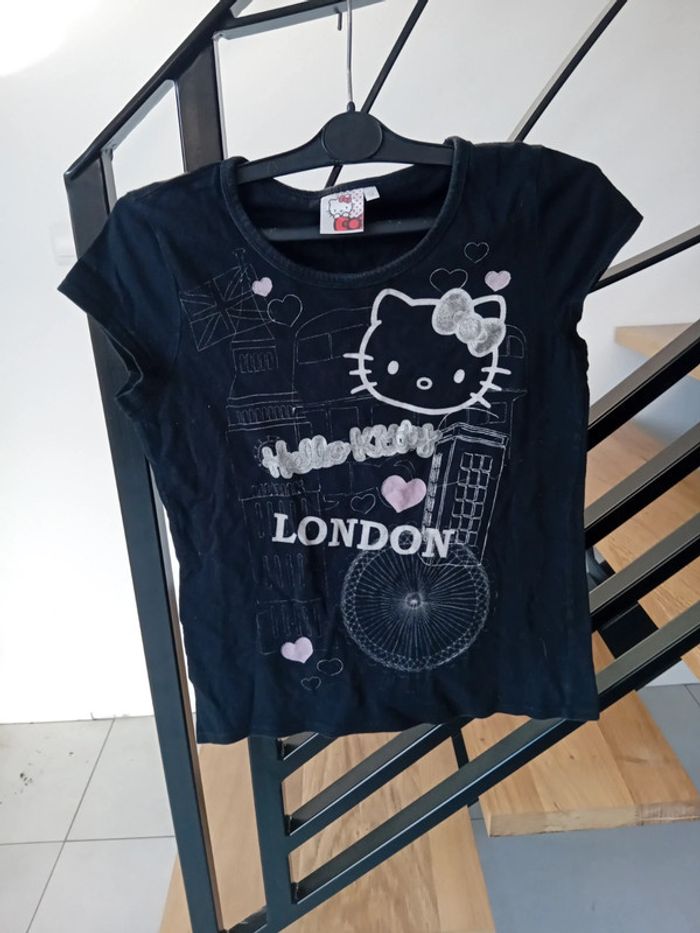 T-shirt hello kitty 12 ans