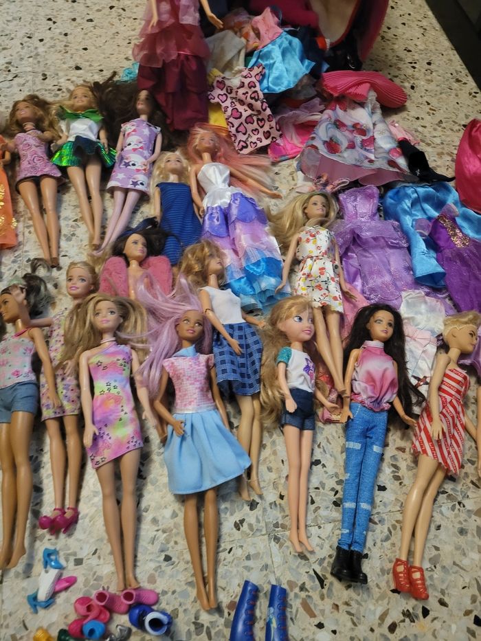 Lot barbie - photo numéro 2