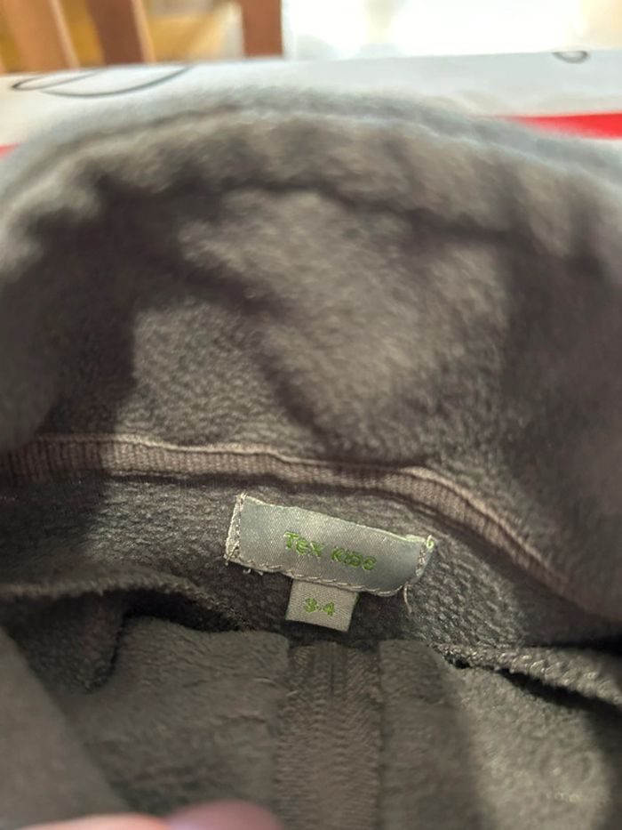 Lot 2 polaire + 1 pull - photo numéro 4