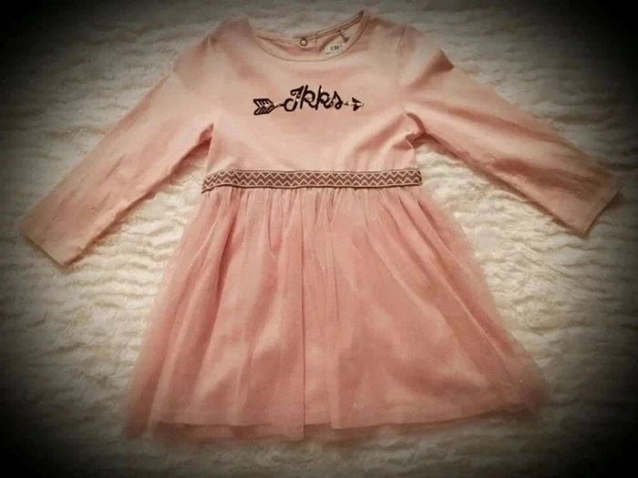 Très belle robe ikks 2 ans