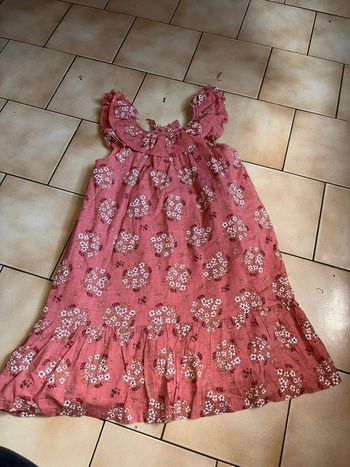 Robe 8 ans