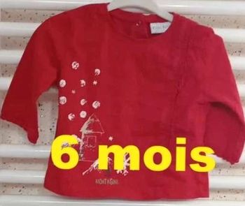 Tee  shirt manche  longue  rouge  paysage  hivernal Kiabi  Taille  6  mois