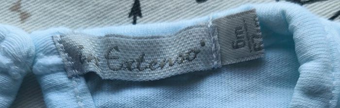 Tee-shirt taille 6 mois ( 67 cm) - photo numéro 3