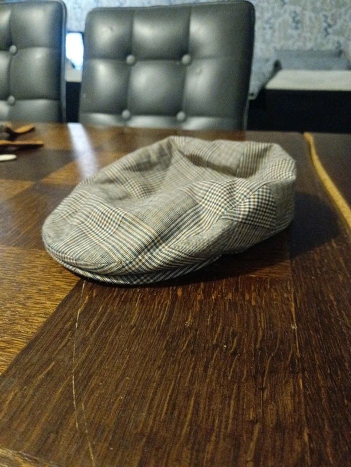 Béret Brighton