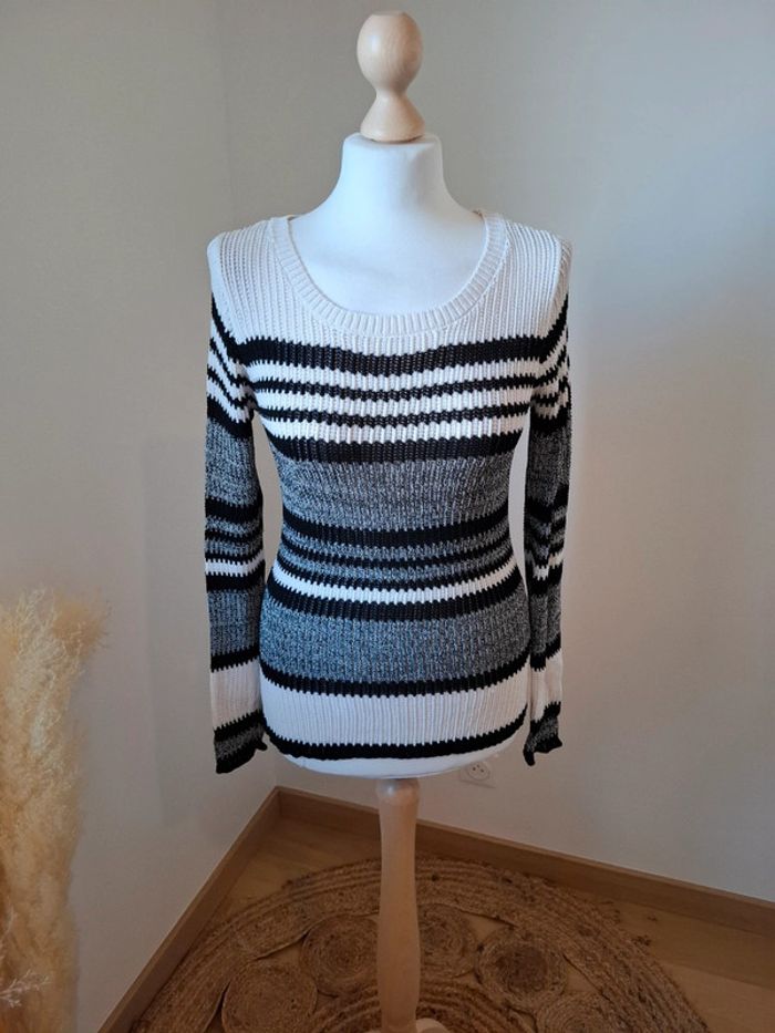 Pull rayé ajouré en crochet Miss Liberto taille S 36 - photo numéro 2