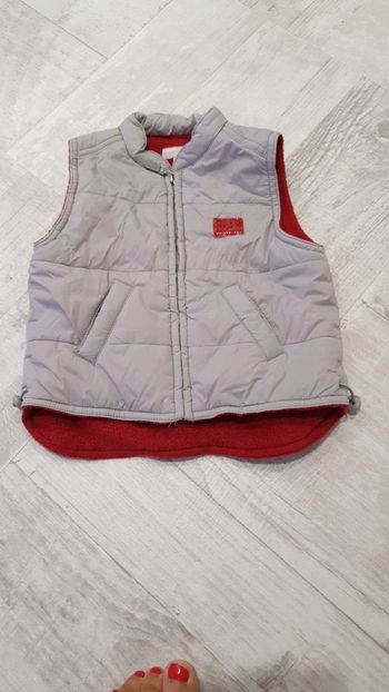 Gilet sans manches Taille 12 mois