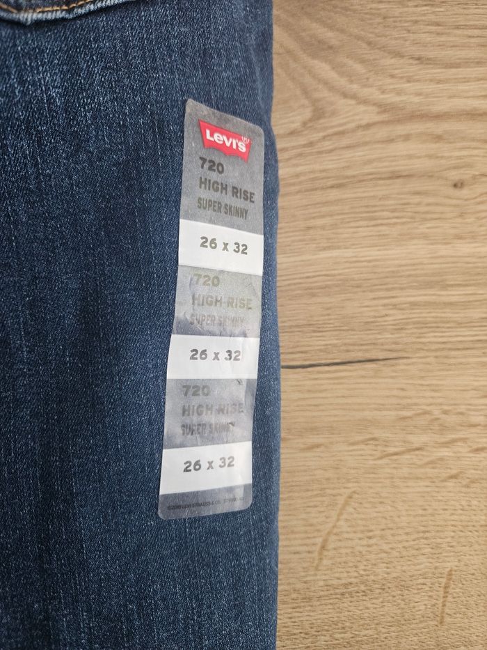 Jean levi's taille 36 - photo numéro 6