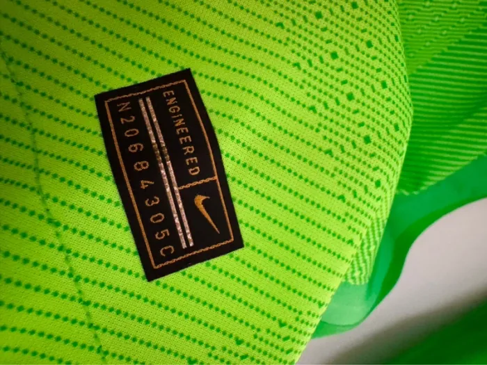 Maillot Gardienne Femme Paris Saint-Germain Nike manches longues 2021-2022 – Player Issue – Taille M - photo numéro 5