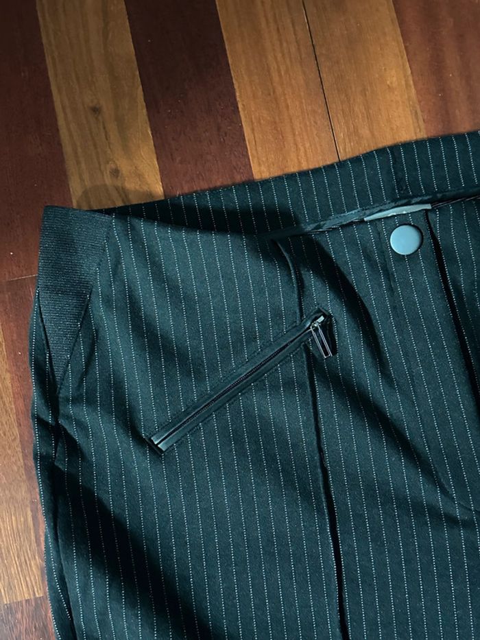 C&A - Pantalon noir et blanc rayé - photo numéro 2